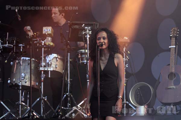 GAETAN ROUSSEL - 2014-07-18 - PARIS - Parvis de l'Hotel de Ville - 